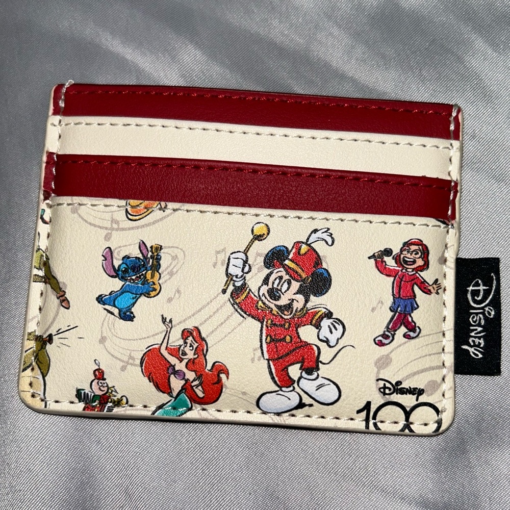 Disney Cardholder